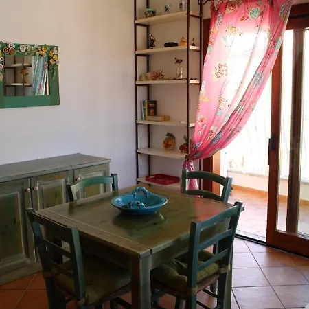 Charming Flat In Apartment *