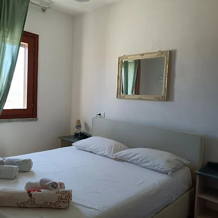 Charming Flat In アパート *